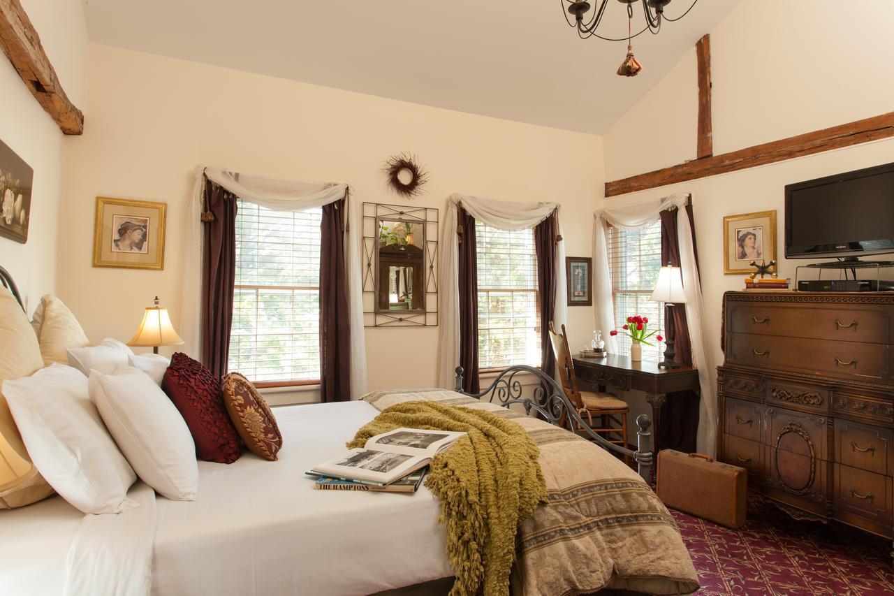 A Butlers Manor Bed and Breakfast Southampton Exterior foto